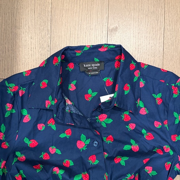 🆕 Kate Spade tossed strawberry shirtdress - Picture 5 of 9